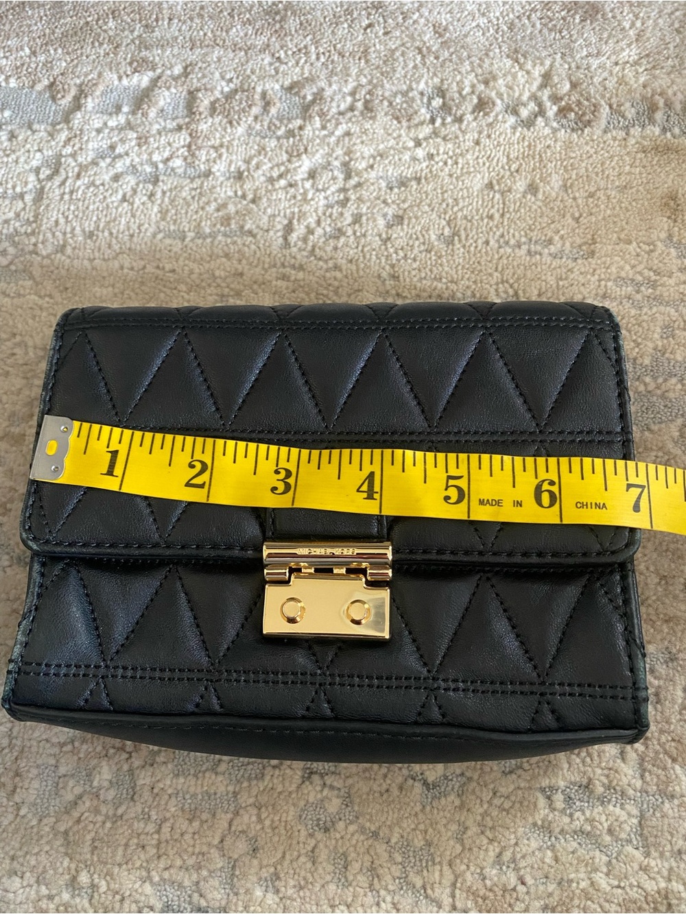 Michael Kors Black Quilted Leather Clutch Purse Handbag Bag with Gold-Tone Lock - Picture 10 of 12